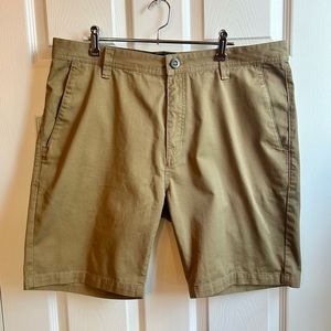 Dark Khaki Shorts - Volcom - size 36